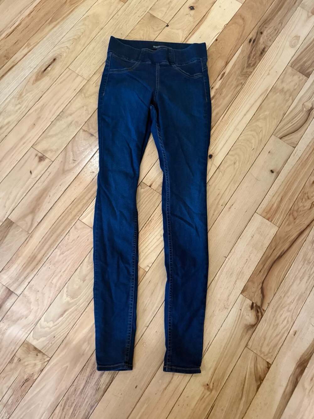 Fashion Nova Stretch Jeggings Size 3 Dark Wash Blue Skinny Pull-On Jeans